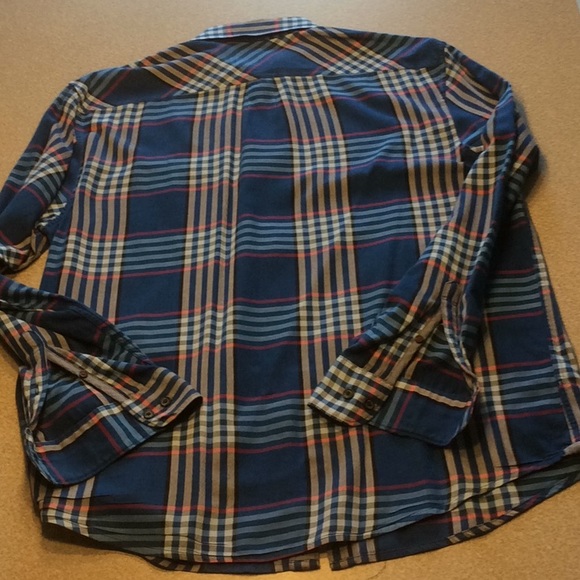 Penguin by Munsingwear Blue Button Down Plaid -L - Picture 15 of 16
